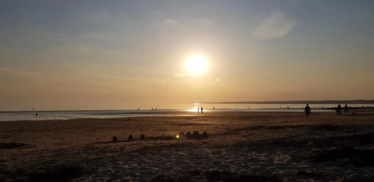 Tout A Pied ! T2 25M2 - Parking Prive - Wifi Apartment Larmor-Plage