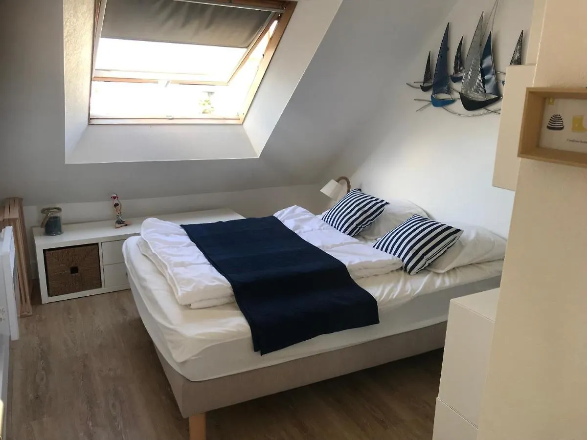 Tout A Pied ! T2 25M2 - Parking Prive - Wifi Apartment Larmor-Plage 0*,  France