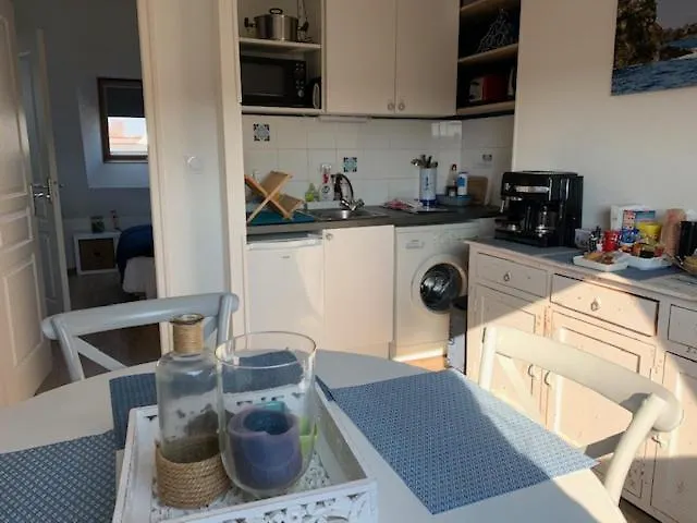 Tout A Pied ! T2 25M2 - Parking Prive - Wifi Apartment Larmor-Plage France
